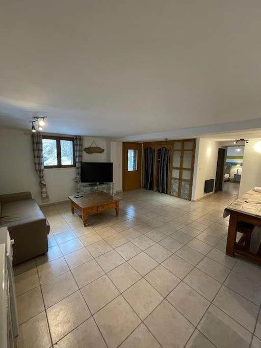 Appartement Paisible Pres Des Pistes De Ski 4 Pers Fontrabiouse エクステリア 写真